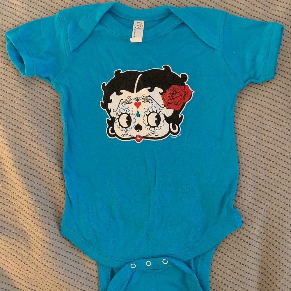 Betty Boop Dia de Muertos Onesie